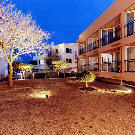 Benikea Starhills Hotel Buan Exterior photo