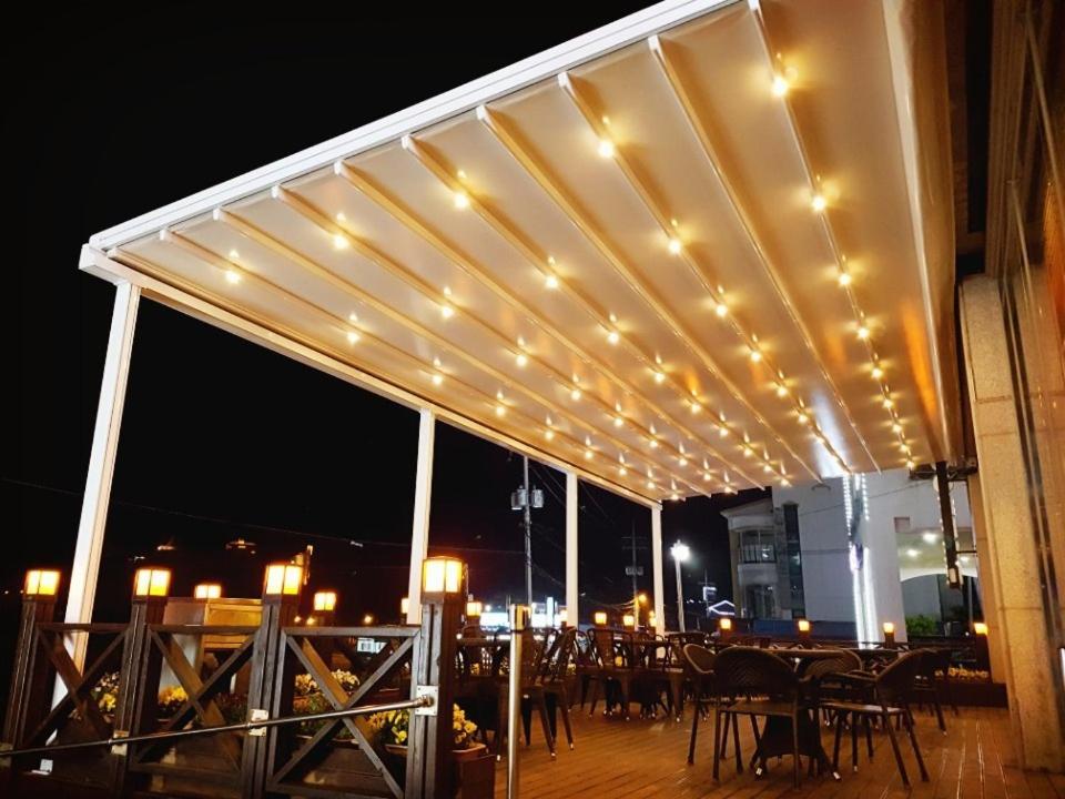 Benikea Starhills Hotel Buan Exterior photo