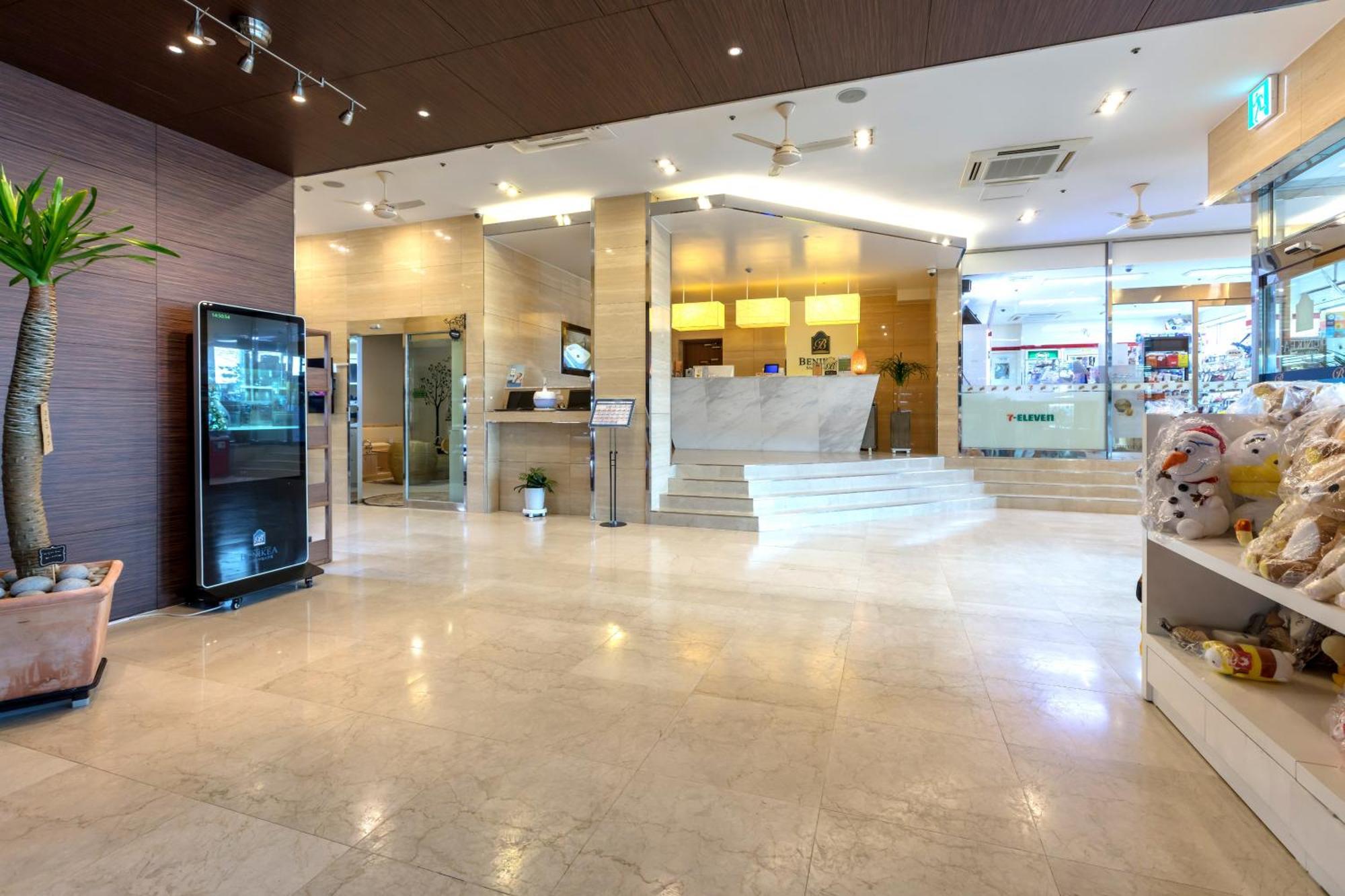 Benikea Starhills Hotel Buan Exterior photo